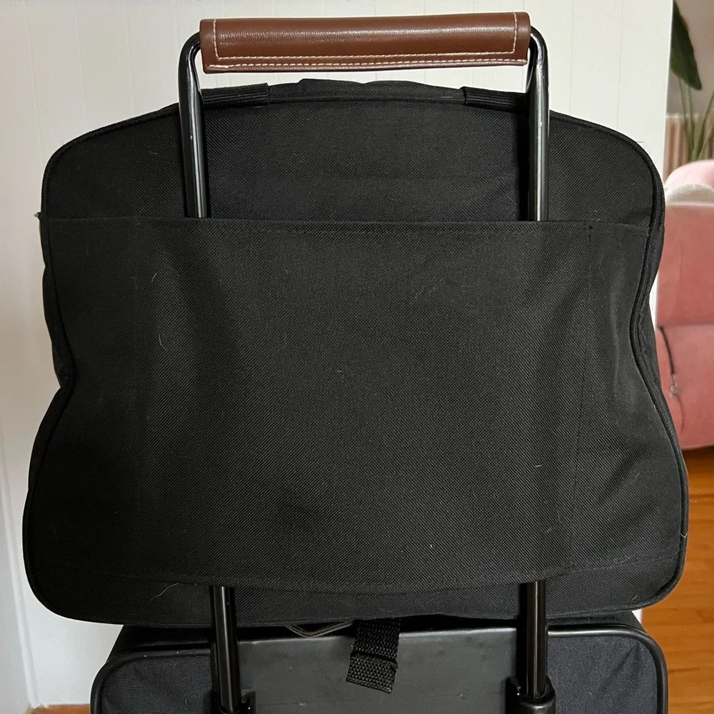 Padded travel laptop bag